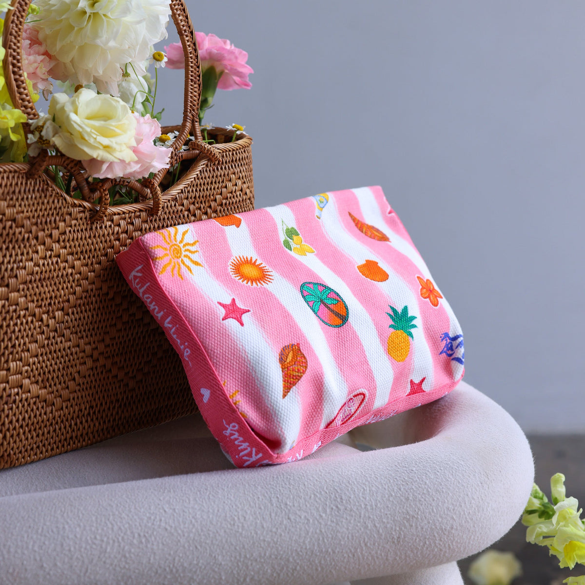 Essential Pouch - Island Sugar